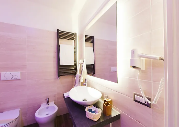 梵蒂冈b＆b酒店 招待所 4*